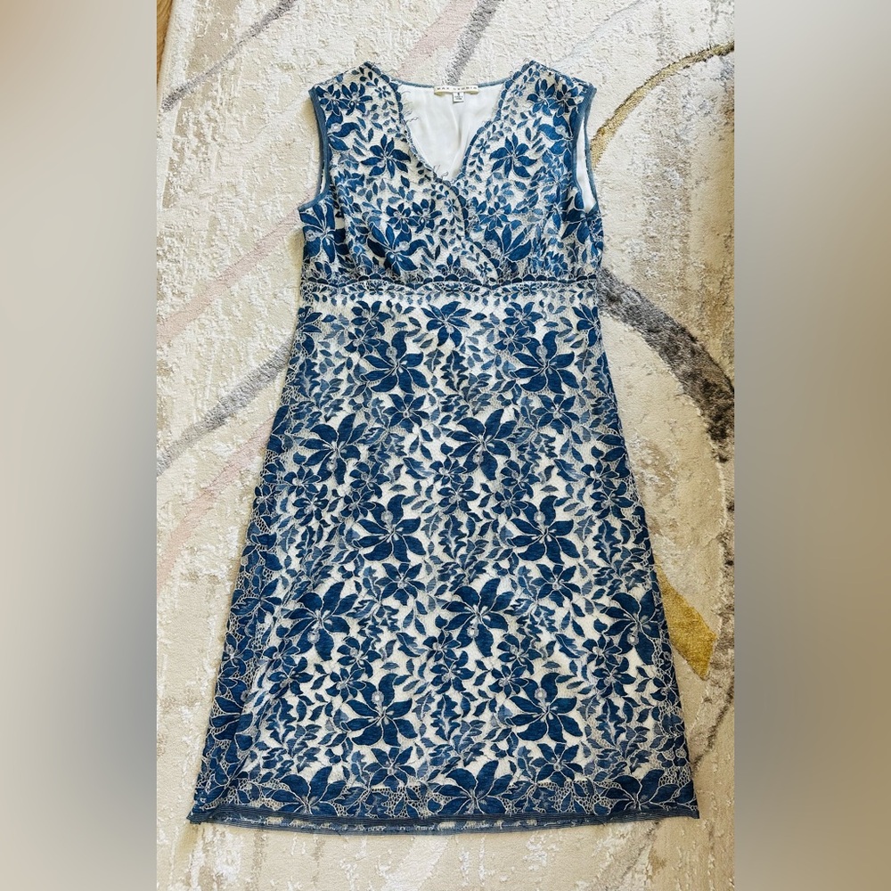 Max Studio Blue Floral Lace Midi Dress